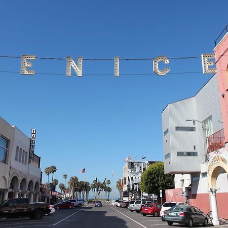 Samesun Venice Beach Hotel & Hostel Los Angeles Exterior photo