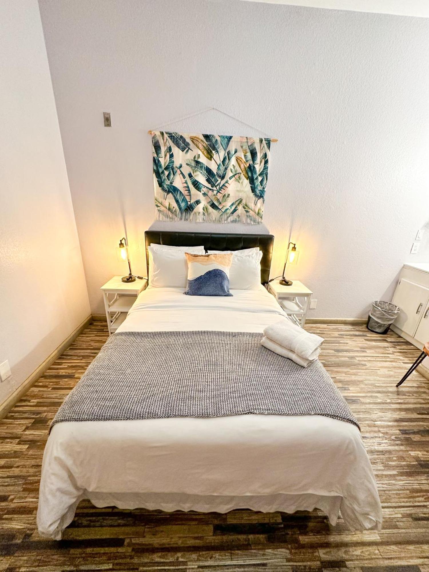 Samesun Venice Beach Hotel & Hostel Los Angeles Exterior photo